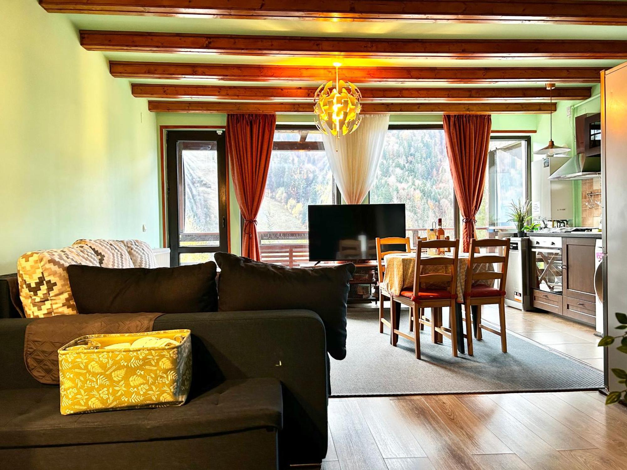 Lucas Duplex Appartement Azuga Buitenkant foto